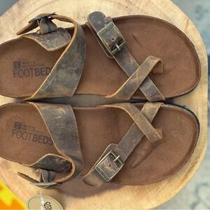 White Mountain Brown Sandals